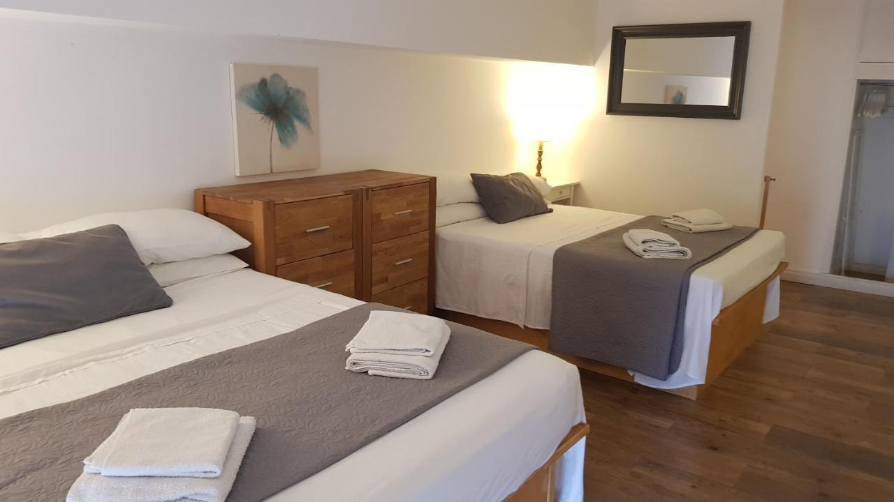 Ocean Heights Apartment Gibraltar Bagian luar foto